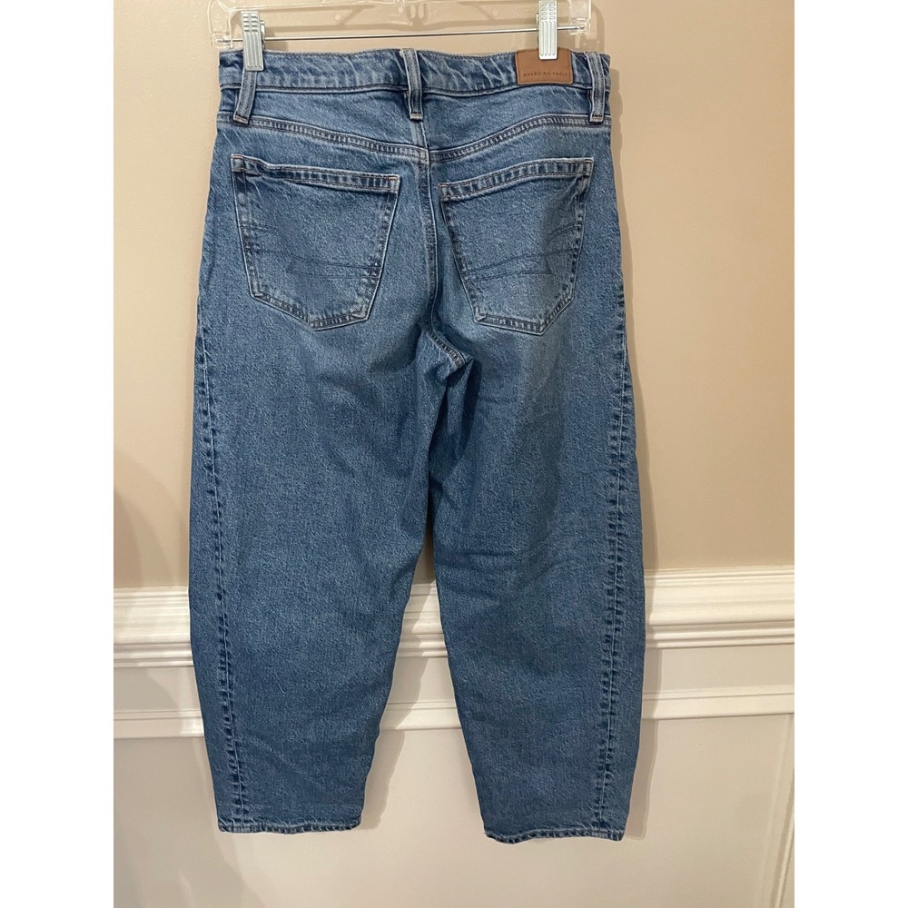 American Eagle Barrel Jeans Womens 2 Regular Medium Wash Blue Stretch High Rise - Picture 2 of 8